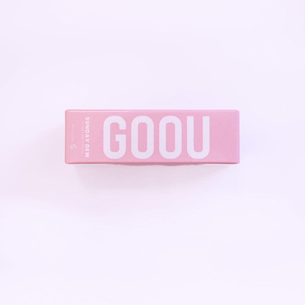 GOOU Beauty Sunday dew lip oil gloss pink packaging on a white background